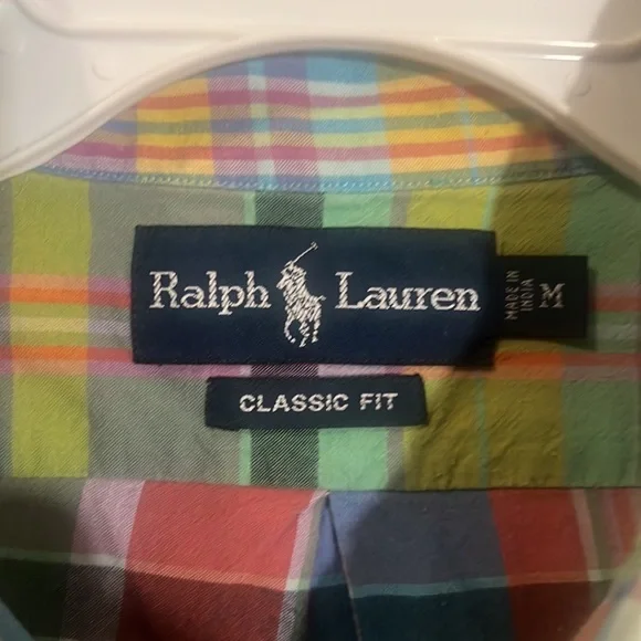 Colorful Ralph Lauren Short Sleeve Shirt Classic Fit Medium. - Picture 3 of 4